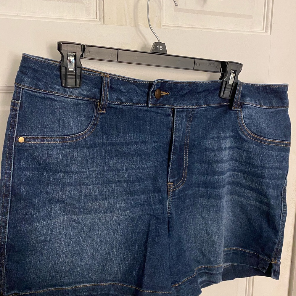 d. jeans Indigo Denim Shorts